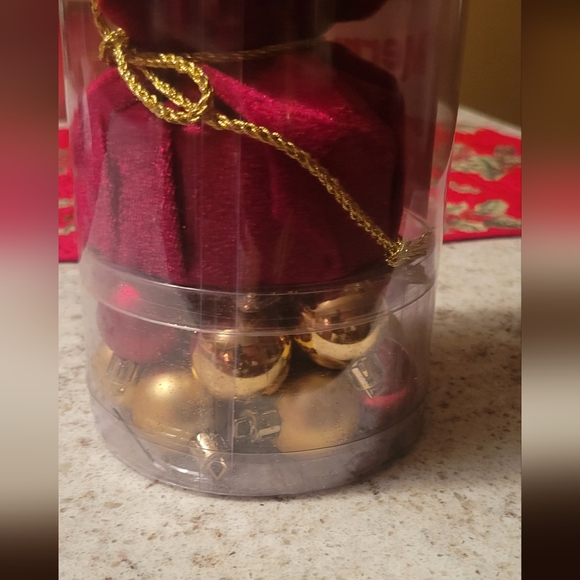 Merry Brite Mini Christmas Tree with Ornaments - Picture 5 of 5